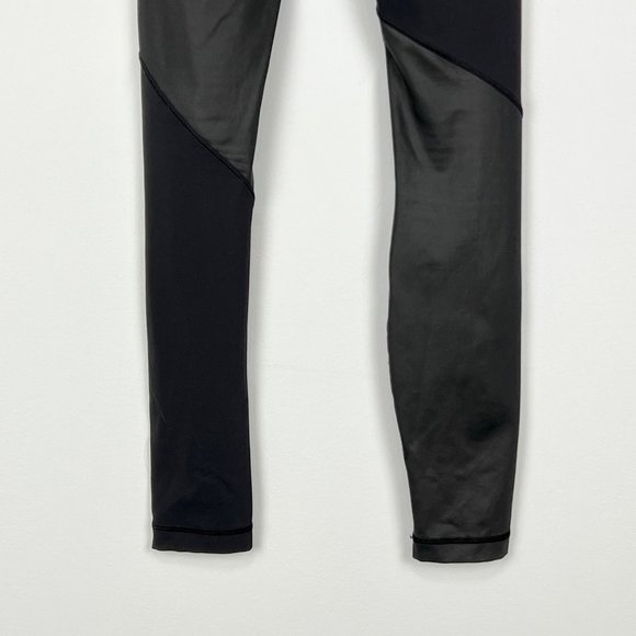 Lululemon Wunder Under High Rise Pants Cire Wrap Black Tights Leggings size 2 - Picture 8 of 10